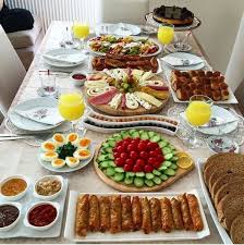 Breakfast Kahvalti Sofralari Invitation Food Panosundaki Pin