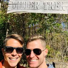 Easy to moderate Blue Ridge hikes with scenic overlooks?