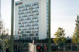 Our modern, attractive campus is located in flemingsberg, 19 minutes from central stockholm on the commuter train. Polisen Nyligen Frigivna Bakom Oroligheterna I Flemingsberg