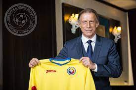 Noul selectioner al romaniei va fi anuntat joi, 7 iulie, in cadrul unei sedinte extraordinare a comitelui executiv, care va incepe la ora 18:00. Christoph Daum Noul SelecÈ›ioner Al Romaniei FederaÈ›ia RomanÄƒ De Fotbal