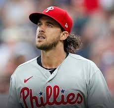 Big start for Aaron Nola tonight trying to win the series against the best  team in baseball in Milwaukee. The Phillies have won all three of Nola's  starts since he came back