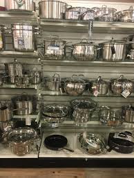 10 Things You Should Always Be On The Lookout For At Stores Like Homegoods And Marshalls Pallet Home Decor Home Goods Decor Home Goods