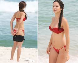 Click na imagem e veja aqui os bofes mais tesudos do futebol. Flagra De Michelle Do Bbb 9 De Biquini Na Praia Ponto Perdido