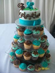 El tierno en tonos pasteles, el divertido con muñequitos de tela y muchos más. 6 Pastel De Cupcakes Para Baby Shower Photo Baby Shower Pull Apart Cupcake Cake Fotos De Pasteles Para Baby Shower And Pasteles De Baby Shower Snackncake