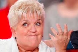 Toute mon actualité au fil des jours. Mimie Mathy Elle N Est Toujours Pas Guerie France Dimanche