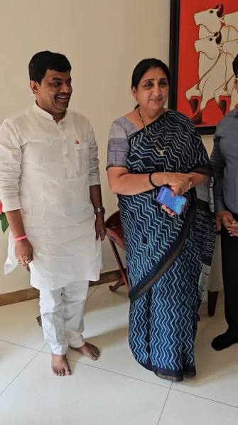 सुनेत्रा पवार यांच्यावरील काँग्रेसची टीका महिला द्वेष्टी; तातडीने माफी मागावी – कल्याण आखाडे