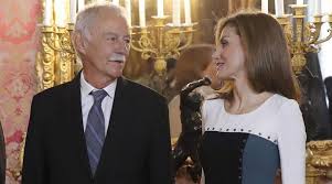 Resultado de imagen de eduardo mendoza