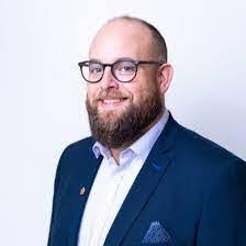 Lawrence Sleeman's Instagram, Twitter & Facebook