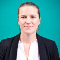 Camille Travers's Instagram, Twitter & Facebook