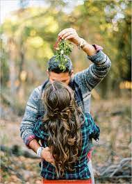 From couple pictures to snapshots of the little ones, the possibilities are endless when it comes to christmas photoshoots. 14 Christmas Photography Couples Ideas Christmas Photography Christmas Photoshoot Christmas Pictures