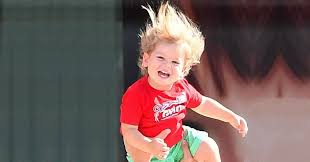 A complete timeline of mila kunis and ashton kutcher's relationship. Dimitri Portwood Kutcher All About Mila Kunis Ashton Kutcher S Son