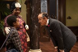 Both the book and movie open with a narrator, soon revealed to be the boy, introducing the concept of witches and the threat they pose to unsuspecting children. The Witches Review Too Scary For Children Too Bland For Adults Chicago Sun Times