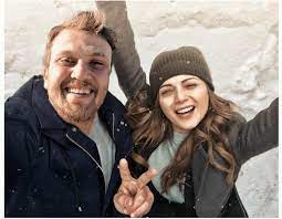 مسلسل الحفرة مدبلج مسلسل حادث قلب. Ø§Ù„Ø­ÙØ±Ø© Cukur ÙŠØ§ ÙƒÙˆØ¨Ù„ Ø§Ø­Ù„Ù‰ Ø³Ù†Ø§ ÙˆÙŠØ§Ù…Ø§Ø´ Ø§Ùˆ Ø§ÙŠÙØ³ÙˆÙ† Facebook