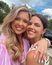 Mariah Howell (@xoxomariahlashae) • Instagram photos and videos