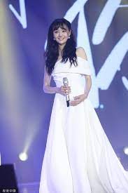 She rose to fame with her role as chu yu xun in meteor shower, becoming the youngest actress to be nominated for best actress at the china tv golden eagle award. Zheng Shuang Celebrates Bday In Meteor Shower Outfit Hotpot Tv Watch Chinese Taiwanese And Hk Tv Shows For Free
