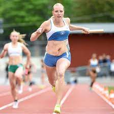 Check out featured articles and pictures of moa hjelmer full name: Moa Hjelmer 2013 Vs 2017 Tva Barn Senare Will My Body Facebook