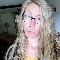 A Simple Guide For New Yoga Teachers: Complete With Tips, Poses, and  Outlines For Planning Classes by Nina Hunt