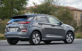 Introducing the 2022 kona electric suv. Comparison Hyundai Kona Electric 2019 Vs Nissan X Trail Ti 2018 Suv Drive