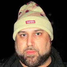 Daniel Braunstein's Instagram, Twitter & Facebook