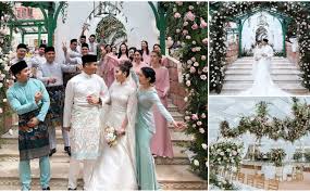 Born 1952) is a malaysian chinese businessman and investor. See Pics Malaysian Heiress Chryseis Tan Weds With A Fairy Tale Garden Inspired Marquee Wedding Her World Singapore