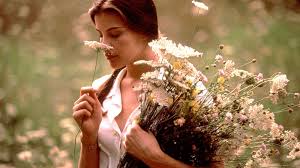 Why Liv Tyler's Stealing Beauty Is the Ultimate Summer Movie | Vogue