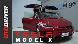 Dengan berbagai koleksi yang tersedia dengan daftar harga rp rp 28.000 hingga rp rp 1.650.000.000, tesla memang memiliki rangkaian produk yang sesuai dengan segala kondisi keuangan anda. Tesla Model X 2017 First Impression Review Indonesia Otodriver Youtube