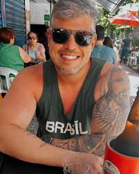 Leonardo Tavora (@tartinhaleo) · Instagram 照片和视频