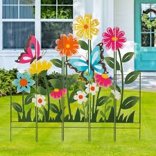 There are two thunderjaws and various other machines right near the flower. Glitzhome 40 H 5 Pieces Metal Flowers Silhouette Yard Stake Overstock 33199610
