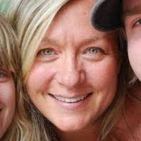 Melissa Kirchoff's Instagram, Twitter & Facebook