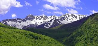 Abruzzo, lazio and molise national park is an italian national park established in 1923. Abruzzo The Perfect Family Winter Destination In Italy Italian Special Occasions Dmc Events