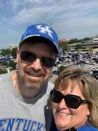 Kelly hardison (@Mkhardison)