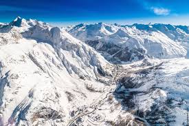 Enneigement de la station, météo des neiges, téléphone de l'office de tourisme, locations, plan des pistes. Val D Isere Avis Station Ski Domaine Meteo Sejour
