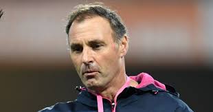 Rugby: l'ex-manager du Stade Français Greg Cooper rebondit au Japon
