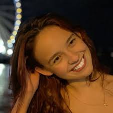 Elizabeth Keefe (@ElizabethK1101)