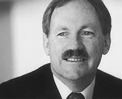 002000/2001 Annual Report & Accounts