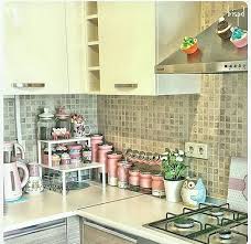 Bihter Hanimin Hem Zarif Hem Neseli Seker Gibi Evi Ev Gezmesi Antik Mutfak Evler Ev Dekoru