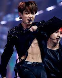 Animated gif discovered by ɢᴏʟᴅᴇɴ ɪᴅᴏʟ⁷. Jeon Jungkook Sixpack Army Bangtan Boys Facebook