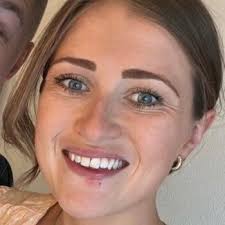 Babysitters in Sydney Woolloomooloo