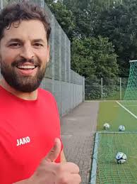 Taktile Türschilder für inklusive Bildung an der Altstadtschule