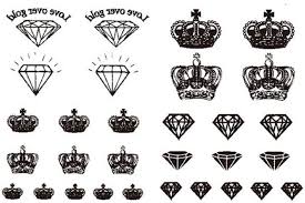 The diamond shape is formed by many other symbols and motifs. Savii Temporary Tattoo Crown Diamond Design Fabbon