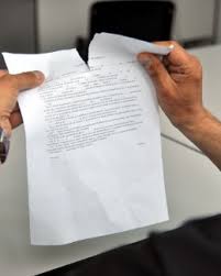 Mitropolitul ambrozie de kalavria a lansat un apel de urgență, în legătură cu situația care exista in prezent in grecia, informeaza in exclusivitate agentia de stiri sângele de păgân va curge in râuri. Cand Se AnuleazÄ DonaÈia LÄsatÄ MoÈtenire De PÄrinÈi Cuget Liber