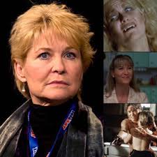 Many happy returns to Lisa Richards, #DarkShadows' Sabrina Stuart, who  turns 78 today.