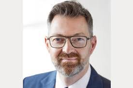 Lynette Borromeo's Instagram, Twitter & Facebook