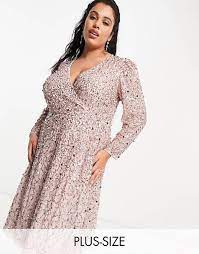 Sempre su asos è possibile acquistarle con 37 euro. Pagina 2 Taglie Forti Cerimonia Taglie Comode Cerimonia Eleganti Asos