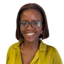 Leanne Proctor's Instagram, Twitter & Facebook