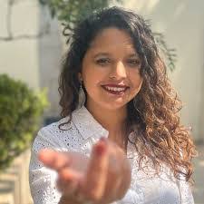 Leticia Gonzales's Instagram, Twitter & Facebook