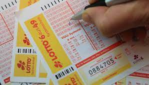 Diese einnahmen müssen immer beim finanzamt angegeben und versteuert werden. Glucksspiel Die Lotto Falle Wissen Tagesspiegel