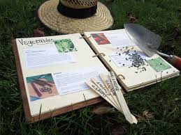 A Garden Journal Is A Great Way To Keep Track Of What Plant Blooms When As Well As Seed Starting Schedules And New Garden Journal Garden Club Garden Planning