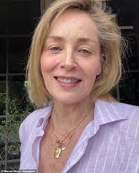 The latest tweets from sharon stone (@sharonstone). Sharon Stone Reveals She Was Thrown Through The Kitchen After Being Struck By Lightning Fr24 News English