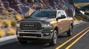 The 2019 Ram Heavy Duty Makes A Ridiculous 1 000 Lb Ft Of Torque